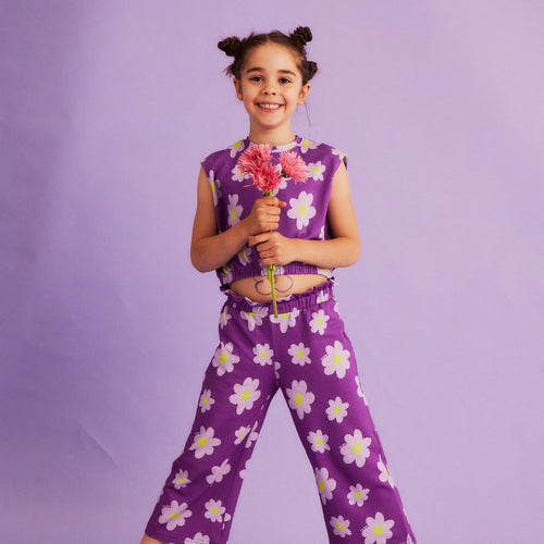 Crop top- flowers violet: Size 7-8Y